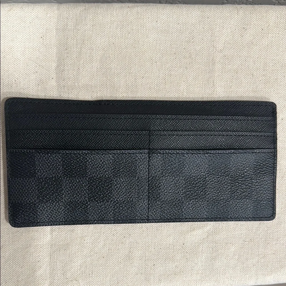 New Louis Vuitton Damier Graphite Wallet Card Holder - Picture 1 of 4